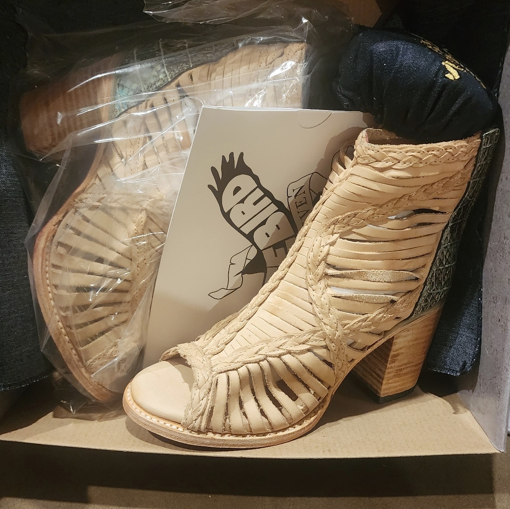 Freebird Bela bootie